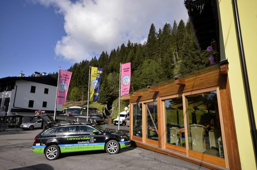 Hotel Cime D'Oro Madonna di Campiglio Bagian luar foto