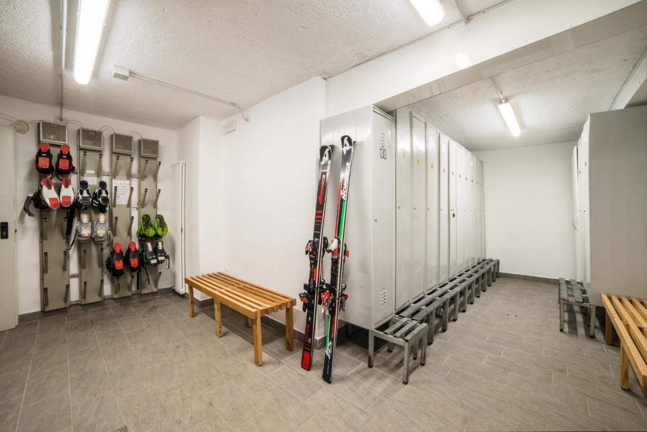 Hotel Cime D'Oro Madonna di Campiglio Bagian luar foto