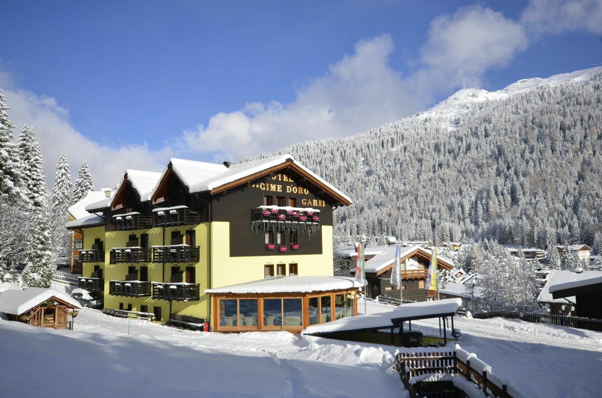 Hotel Cime D'Oro Madonna di Campiglio Bagian luar foto