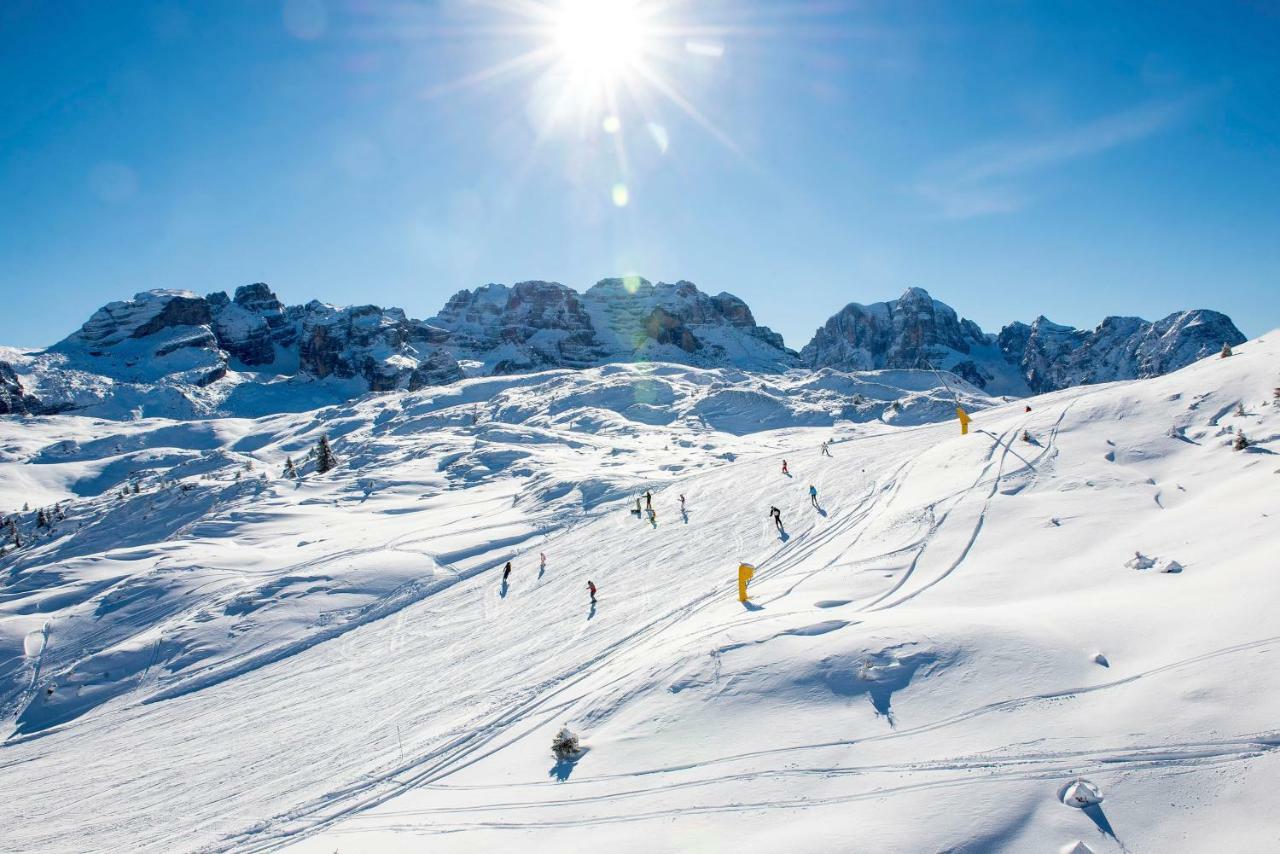 Hotel Cime D'Oro Madonna di Campiglio Bagian luar foto